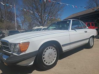 1986 Mercedes-Benz 560 SL VIN: WDBBA48D5GA044633