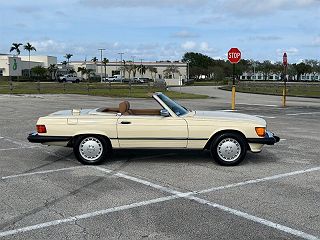 1987 Mercedes-Benz 560 SL WDBBA48D6HA060857 in Boca Raton, FL 2