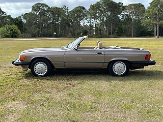 1988 Mercedes-Benz 560 SL WDBBA48D6JA088325 in Boca Raton, FL 7