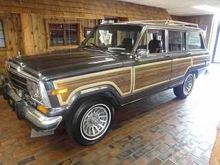 1989 Jeep Grand Wagoneer  1J4GS5872KP102511 in Hamilton, OH 3