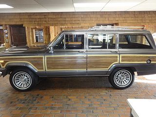 1989 Jeep Grand Wagoneer  1J4GS5872KP102511 in Hamilton, OH 4