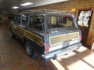 1989 Jeep Grand Wagoneer  1J4GS5872KP102511 in Hamilton, OH 5