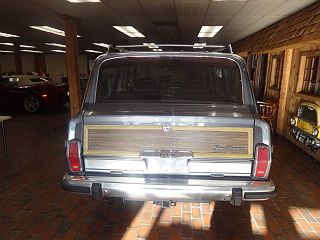 1989 Jeep Grand Wagoneer  1J4GS5872KP102511 in Hamilton, OH 6