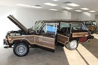 1989 Jeep Grand Wagoneer  1J4GS5871KP101432 in Scottsdale, AZ 16