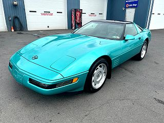 1991 Chevrolet Corvette  1G1YY2387M5114877 in Scranton, PA