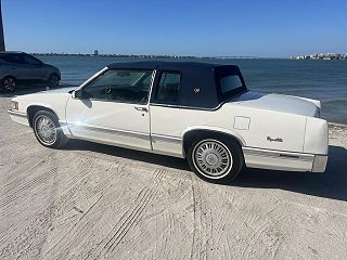 1993 Cadillac DeVille  1G6CD13B2P4274276 in Sarasota, FL 3