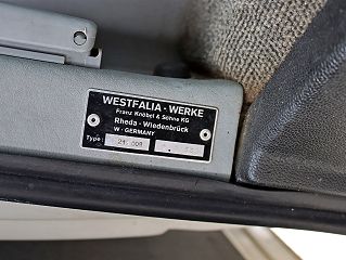 1993 Volkswagen Eurovan MV WV2MD0706PH108468 in Des Plaines, IL 40