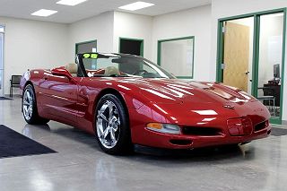 1998 Chevrolet Corvette  1G1YY32G9W5110895 in Muscatine, IA 3