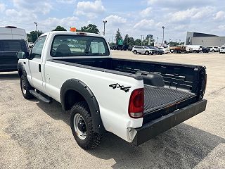 2002 Ford F-250 XL 1FTNF21L82EB62571 in Galesburg, IL 2