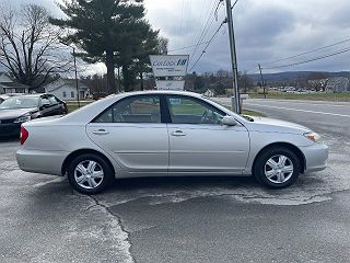 2003 Toyota Camry LE 4T1BE30K03U756241 in Wrightsville, PA 10