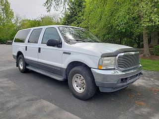 2004 Ford Excursion XLT 1FMNU40SX4EA90829 in Painesville, OH