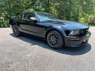 2005 Ford Mustang  1ZVHT80N755208856 in Dillwyn, VA 1