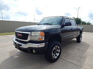 2005 GMC Sierra 2500HD VIN: 1GTHC23U85F884245