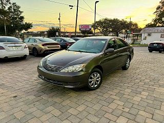2005 Toyota Camry LE 4T1BE32K75U524588 in Tampa, FL 2