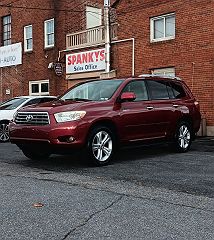 2008 Toyota Highlander Limited JTEES42A582016106 in Mechanicsburg, PA