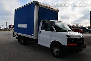 2009 Chevrolet Express 3500 1GBHG31K091168040 in Chillicothe, MO 4