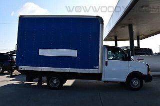 2009 Chevrolet Express 3500 1GBHG31K091168040 in Chillicothe, MO 40