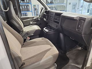 2009 Chevrolet Express 3500 1GCHG35K091132628 in Tomahawk, WI 15