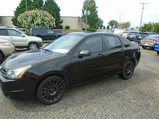 2011 Ford Focus SES VIN: 1FAHP3GN2BW135584