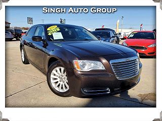 2012 Chrysler 300 VIN: 2C3CCAAG4CH173272