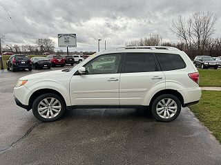 2012 Subaru Forester 2.5X JF2SHBGC7CH454010 in Fort Atkinson, WI 5