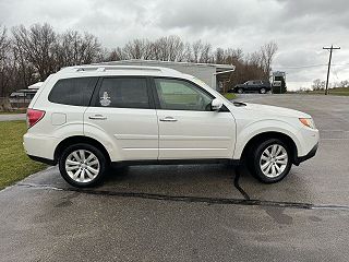 2012 Subaru Forester 2.5X JF2SHBGC7CH454010 in Fort Atkinson, WI 9