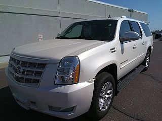 2013 Cadillac Escalade ESV 1GYS4JEF2DR147478 in Aberdeen, SD 2