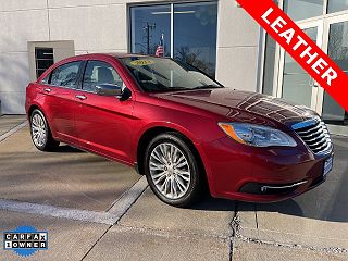 2013 Chrysler 200 Limited 1C3CCBCG6DN618266 in Branford, CT