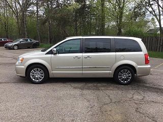 2014 Chrysler Town & Country  2C4RC1CG9ER311324 in Bloomfield Hills, MI 11