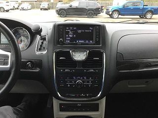 2014 Chrysler Town & Country  2C4RC1CG9ER311324 in Bloomfield Hills, MI 28