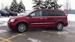 2014 Chrysler Town & Country Touring 2C4RC1CG2ER461212 in Des Moines, IA 7