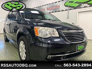 2014 Chrysler Town & Country Touring 2C4RC1BG3ER125697 in Dubuque, IA