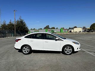2014 Ford Focus SE 1FADP3F2XEL237954 in Salinas, CA 9