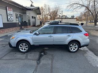 2014 Subaru Outback 2.5i Limited VIN: 4S4BRBLCXE3247639