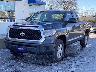 2014 Toyota Tundra  5TFUM5F10EX051905 in Ashtabula, OH 1