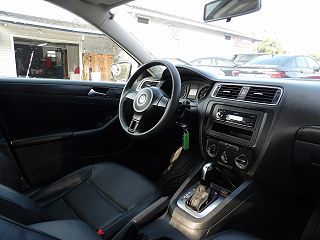 2014 Volkswagen Jetta SE 3VWD17AJ7EM226021 in Saint Albans, VT 19
