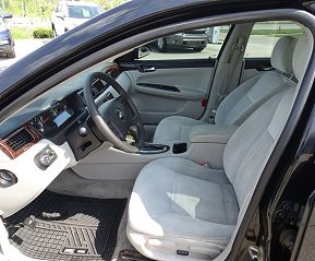 2015 Chevrolet Impala LT 2G1WB5E30F1118480 in Comstock Park, MI 10
