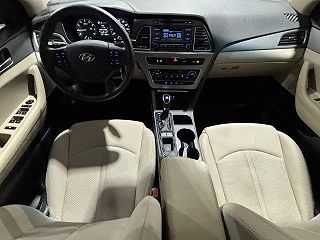 2015 Hyundai Sonata SE 5NPE24AF8FH213686 in Saint Joseph, MO 11