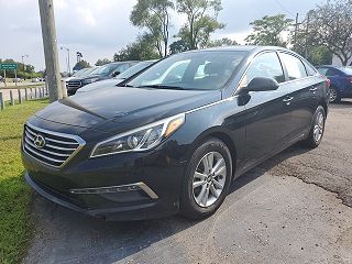 2015 Hyundai Sonata SE 5NPE24AF9FH225314 in Taylor, MI 1