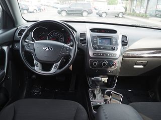 2015 Kia Sorento LX 5XYKTCA63FG549697 in Dayton, OH 4