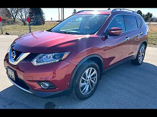 2015 Nissan Rogue SL 5N1AT2MT5FC789793 in De Forest, WI