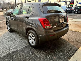 2016 Chevrolet Trax LS 3GNCJNSB0GL153164 in Cleveland, OH 7