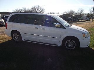 2016 Chrysler Town & Country Touring 2C4RC1CG8GR128239 in Silver Creek, NE 3