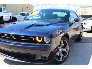 2016 Dodge Challenger SXT 2C3CDZAG9GH329582 in Fresno, CA 3