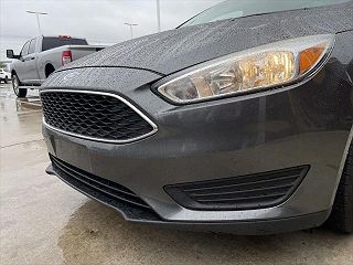 2016 Ford Focus SE 1FADP3F24GL322226 in Anderson, IN 10