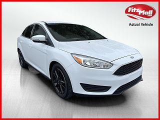 2016 Ford Focus SE VIN: 1FADP3F21GL372226