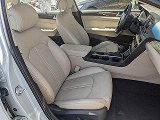 2016 Hyundai Sonata Limited Edition KMHE34L10GA017406 in Quakertown, PA 24