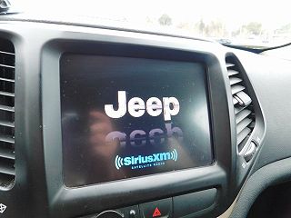 2016 Jeep Cherokee Latitude 1C4PJMCB4GW322387 in Saukville, WI 24