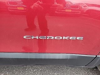 2016 Jeep Cherokee Latitude 1C4PJMCS5GW270154 in West Salem, WI 13