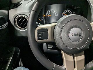 2016 Jeep Compass 75th Anniversary Edition 1C4NJCBB8GD731376 in Lake Forest, IL 34